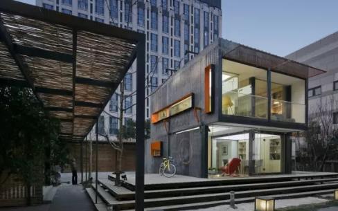 濟南槐蔭區玉清湖移動集裝箱板房售貨亭